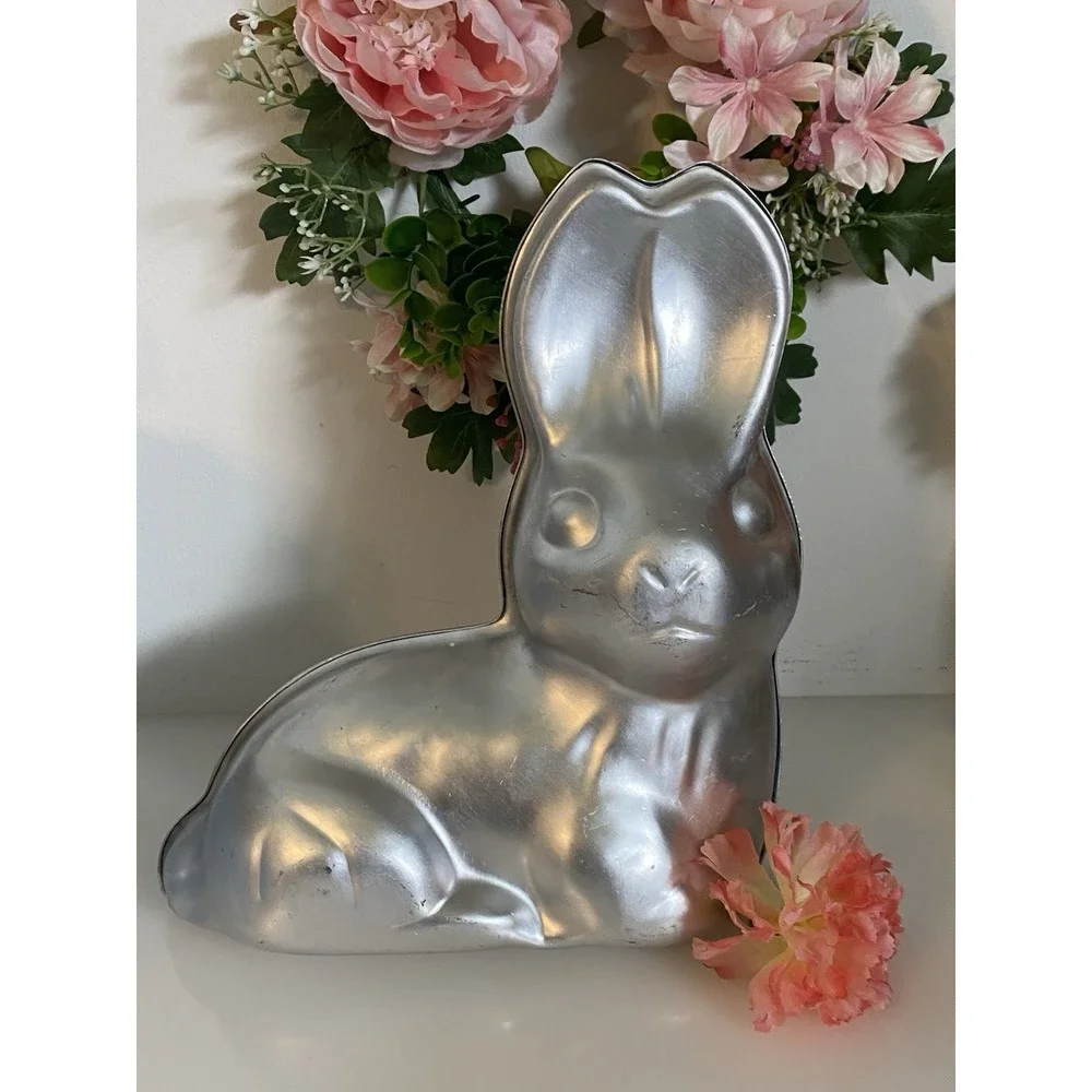 Vintage Wilton 1974‎ Large Double Sided 2 Piece 3D Rabbit Easter Bunny Cake Pan